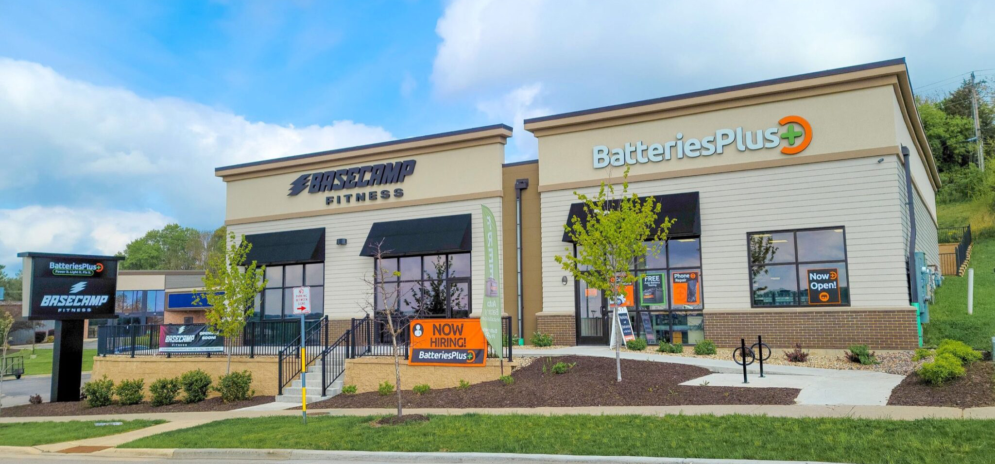 East Washington Ave. Multi-Tenant